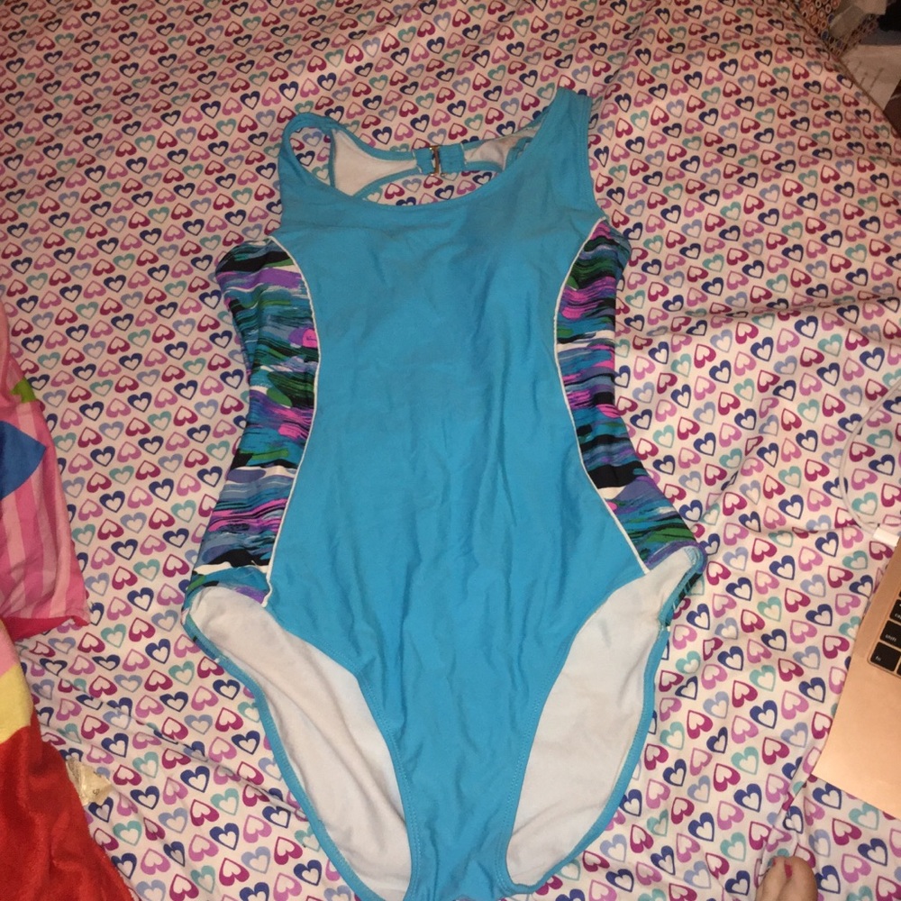 One piece swimsuit